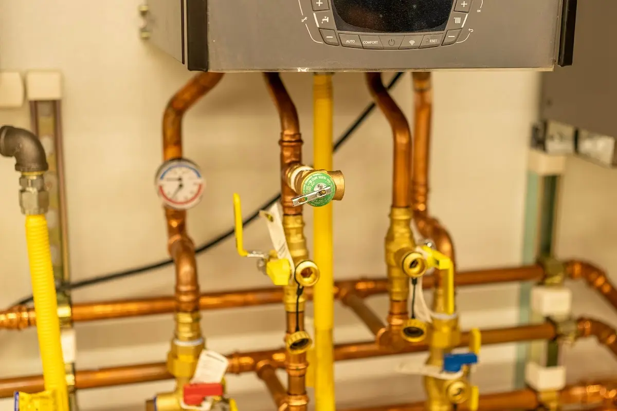 Licensed technician providing Slab Leak Repair for a homeowner in Green